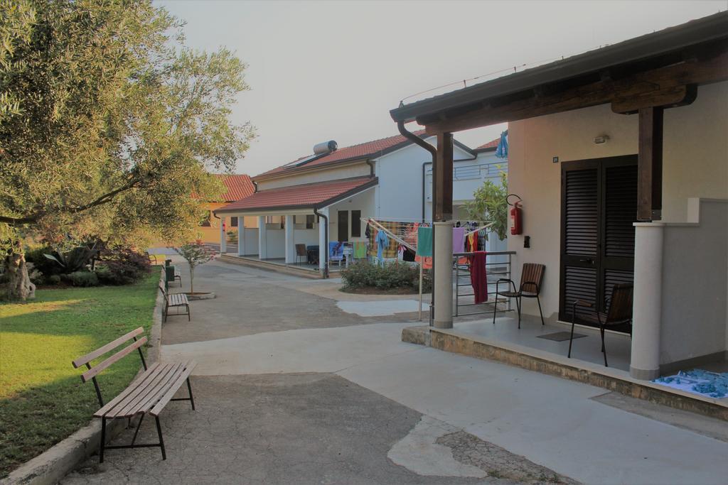 Resort Zatisje Savudrija Exterior foto